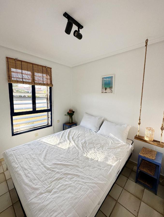 Breathtaking Apartment Torrevieja Exterior foto